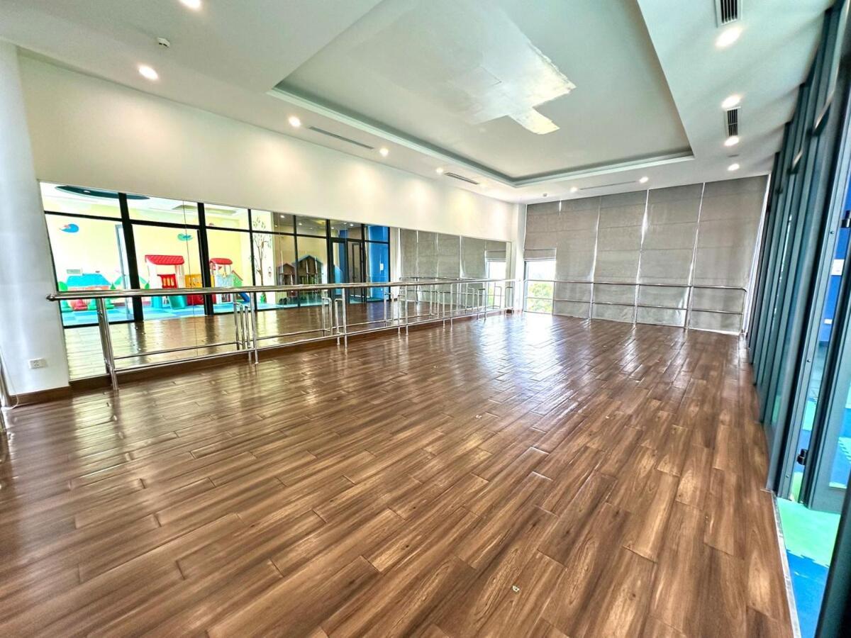 Apartment Wonderful Convenient To Airport And Centre *