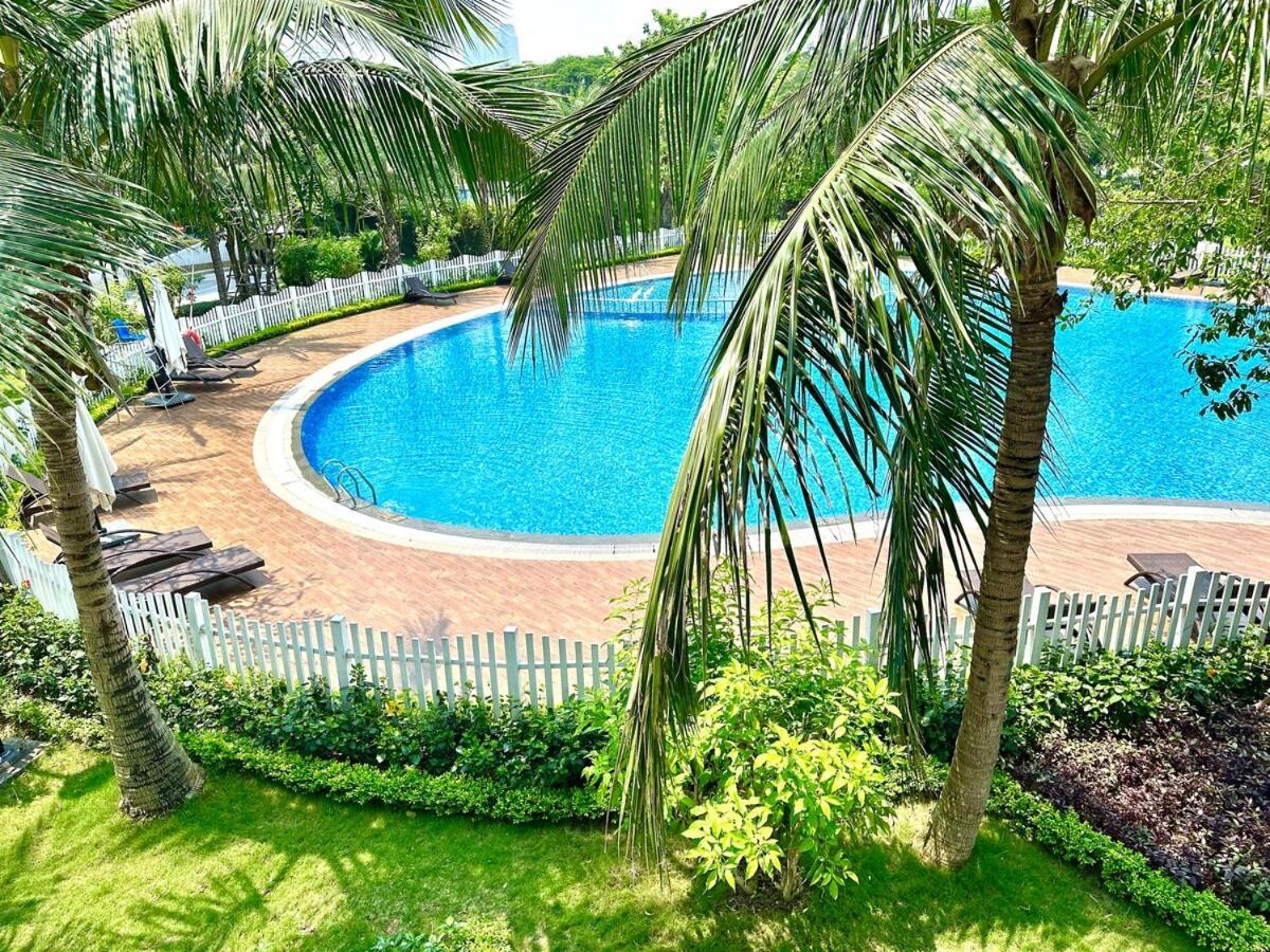 Wonderful Convenient To Airport And Centre *