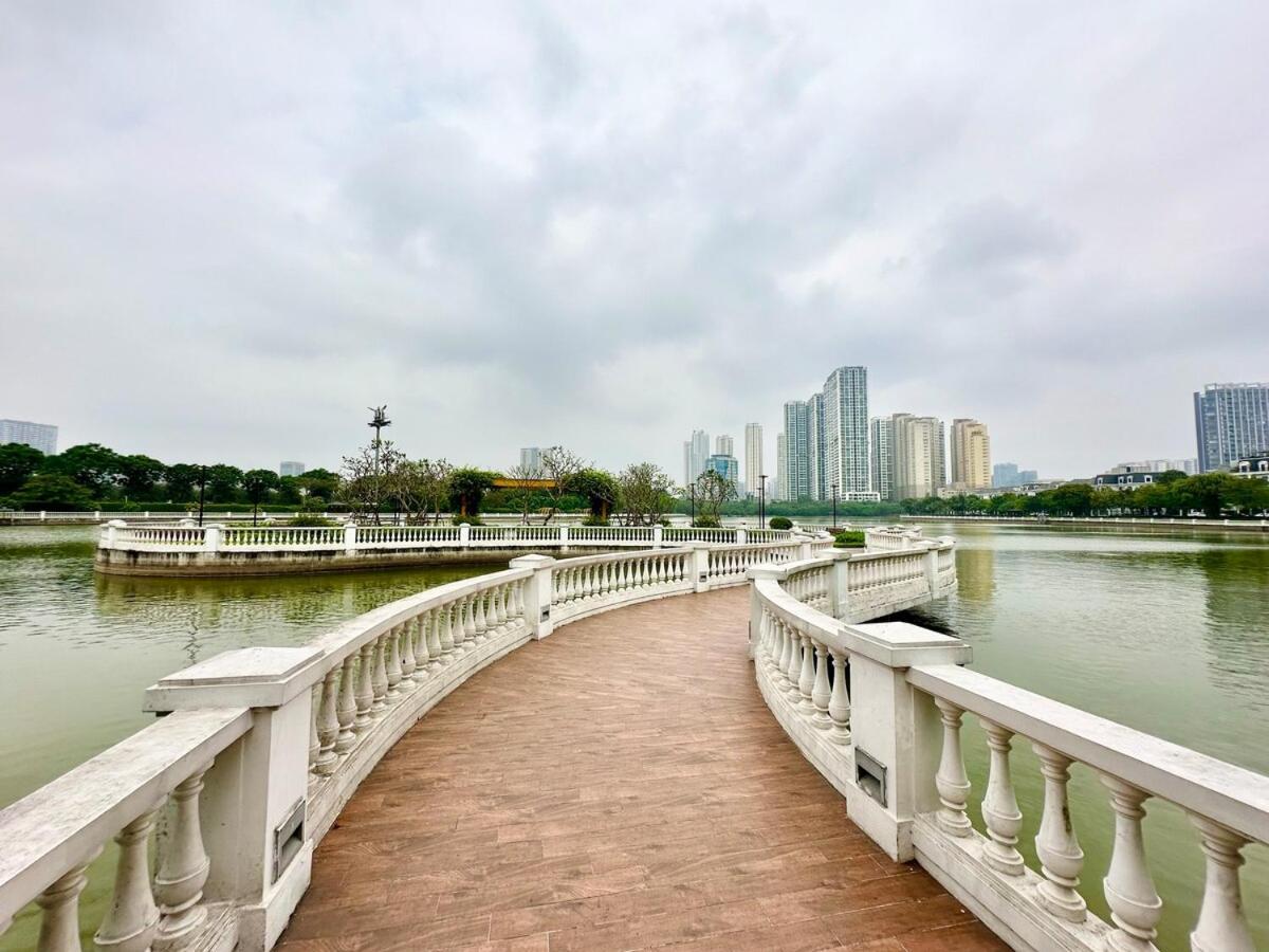 Căn hộ Wonderful Convenient To Airport And Centre Hà Nội