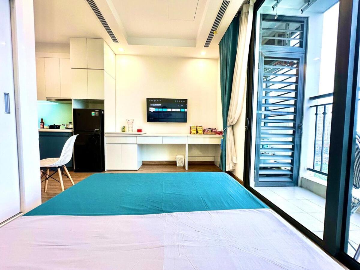 Căn hộ Wonderful Convenient To Airport And Centre Hà Nội